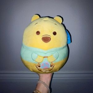POOH SQUISHMALLOW: EASTER EDITION